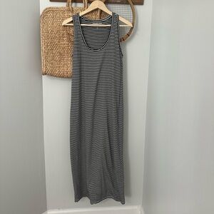Everlane 100% cotton Black and White Striped midi/maxi Dress